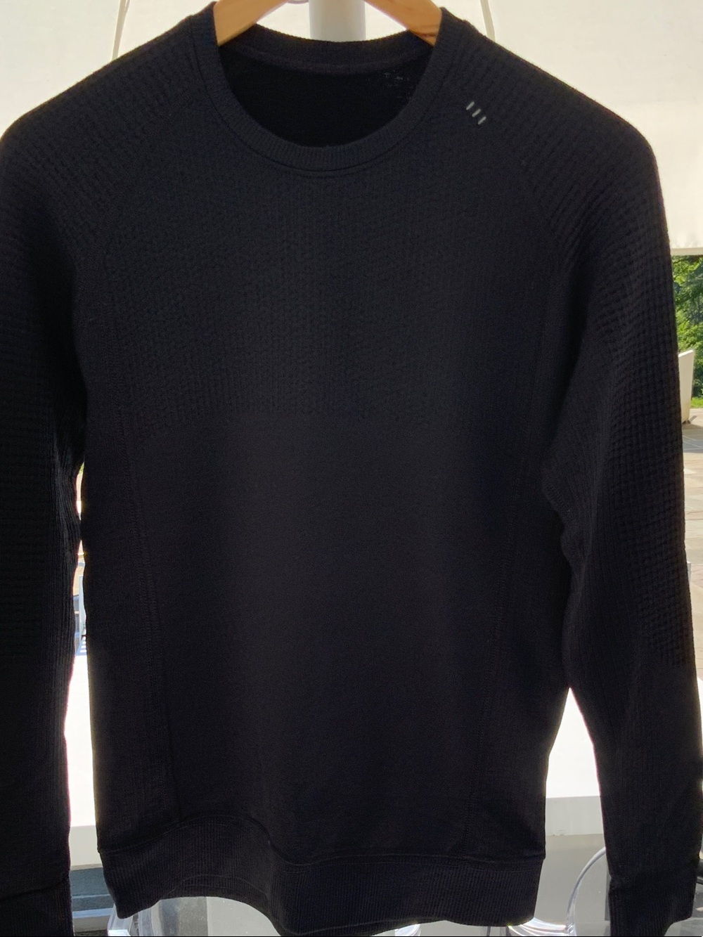 LuLuLemon Men's Black Crewneck Shirt